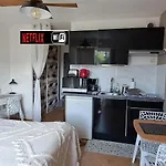 Darmaillacq Avec Balcon, Parking, Netflix Διαμέρισμα Σολέ