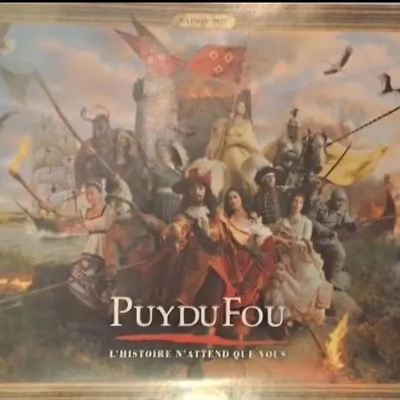 Darmaillacq Avec Balcon, Parking, Netflix Cholet